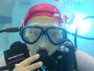  Sección de buceo infantil en Frontón